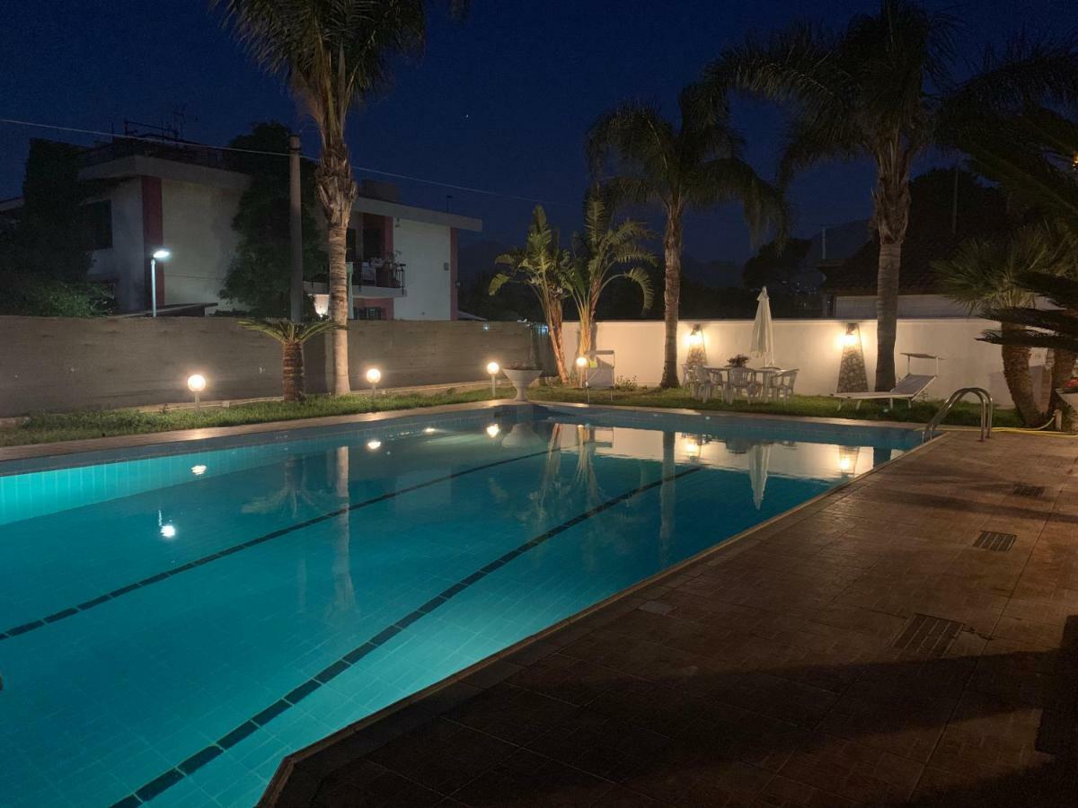 Casa Vacanze Villa Grace Villagrazia Di Carini 외부 사진