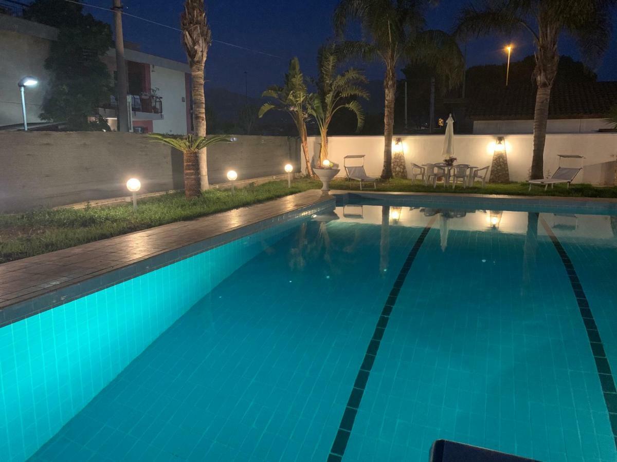 Casa Vacanze Villa Grace Villagrazia Di Carini 외부 사진